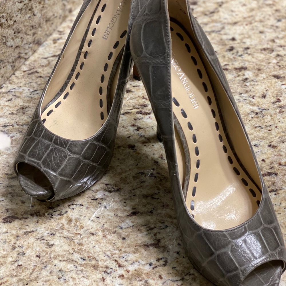Enzo Angiolini – Peep Toe Platform Stiletto Heels